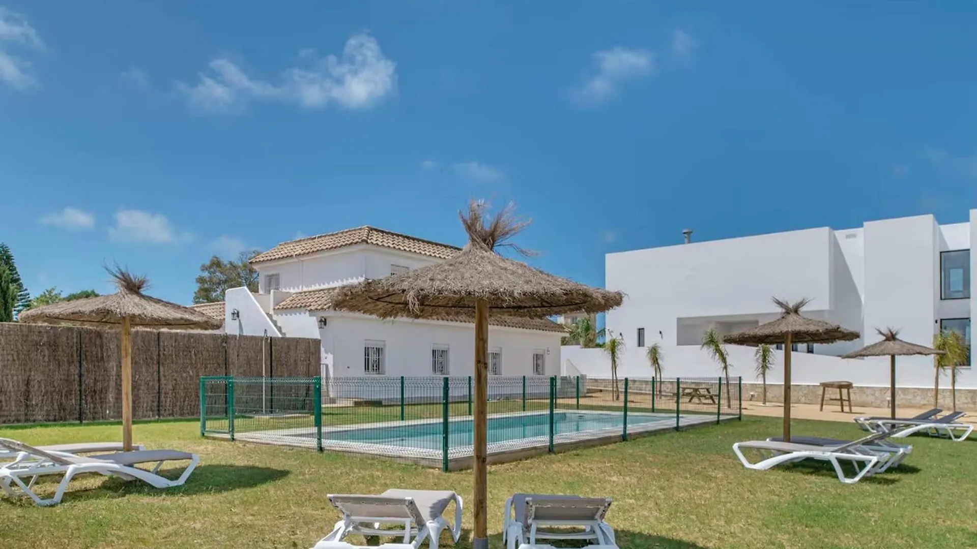 Apartamento Con Piscina Compartida Wi-Fi Y Aire A Conil De La Frontera Spain